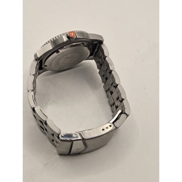 Wenger Swiss Military Men's Blue Dial Quartz 200m Dive Watch. 43mm. New Battery - Picture 13 of 14